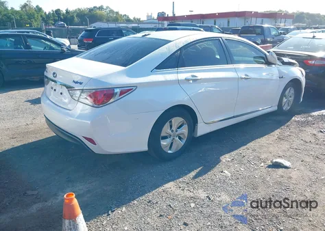 2015 Hyundai Sonata Hybrid из США, поврежденный, VIN KMHEC4A43FA119911